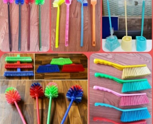 PLASTIC CLEANING BRUSHES